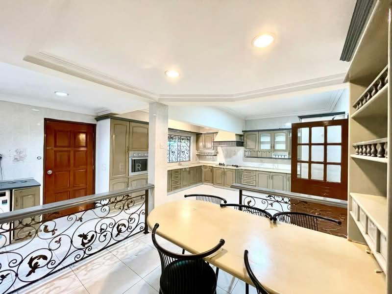 Lorong Kemaris Bangsar - 4