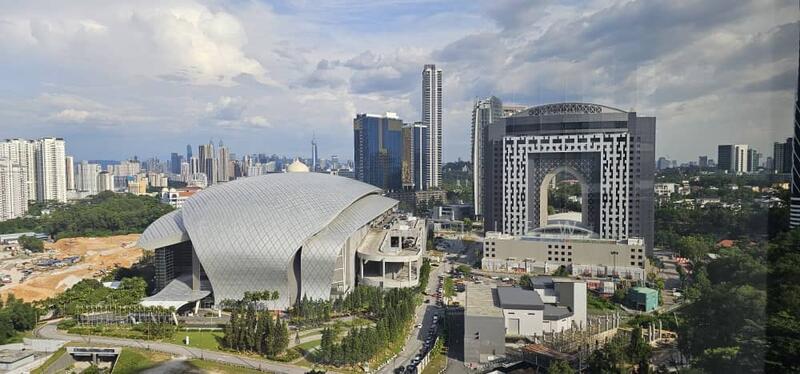 The MET Corporate Towers - 2