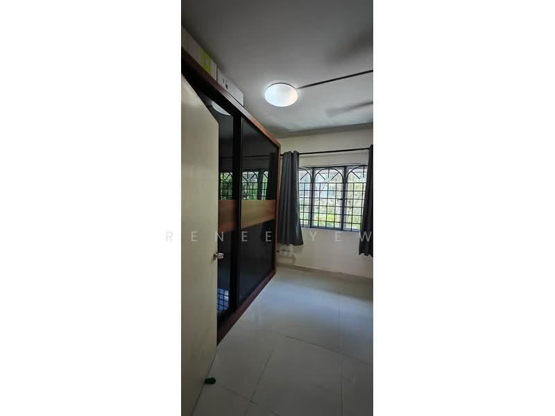 Taman Sri Endah Apartment - 5