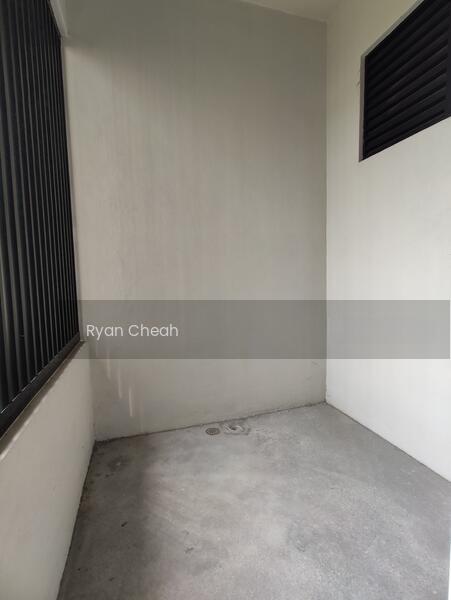 SqWhere SOVO & Retails Shops - 4