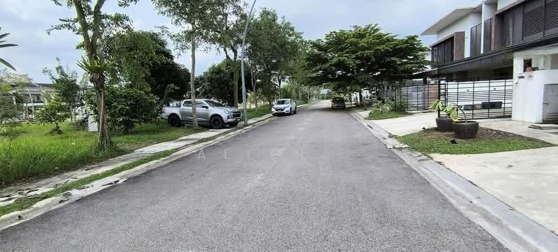 Regia Elmina Gardens - 3