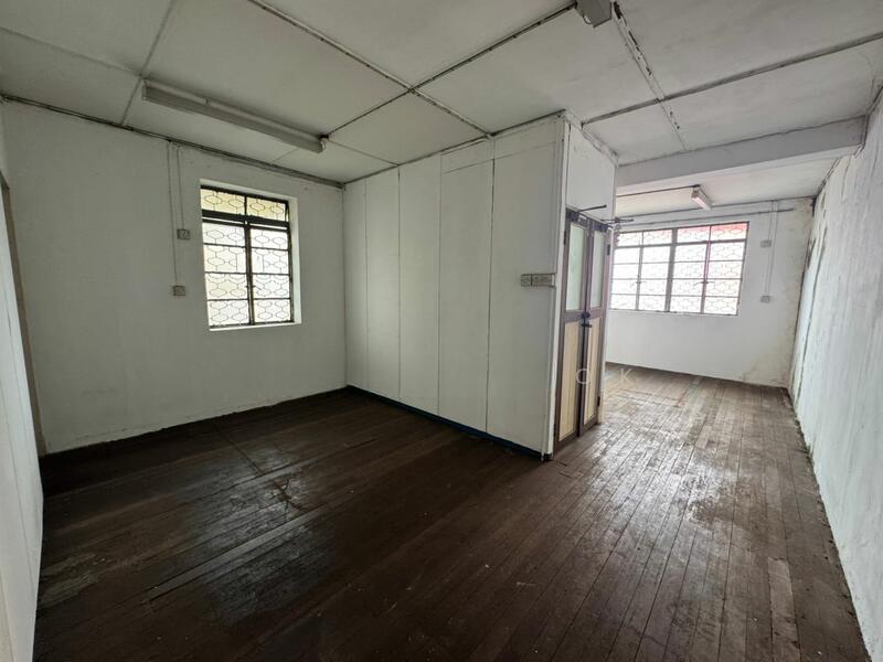 2 Storey Corner Shoplot with Rooftop @ Carpenter Street - 5