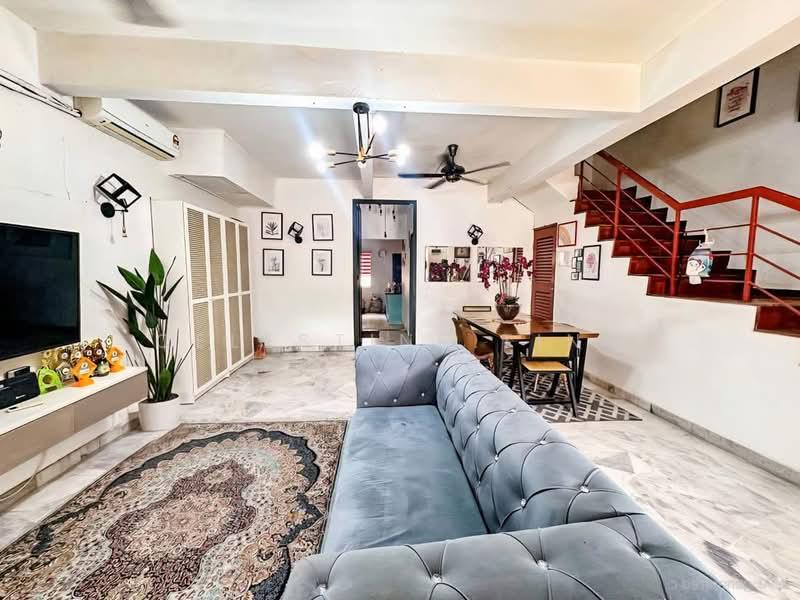 Taman Sri Kenari - 1