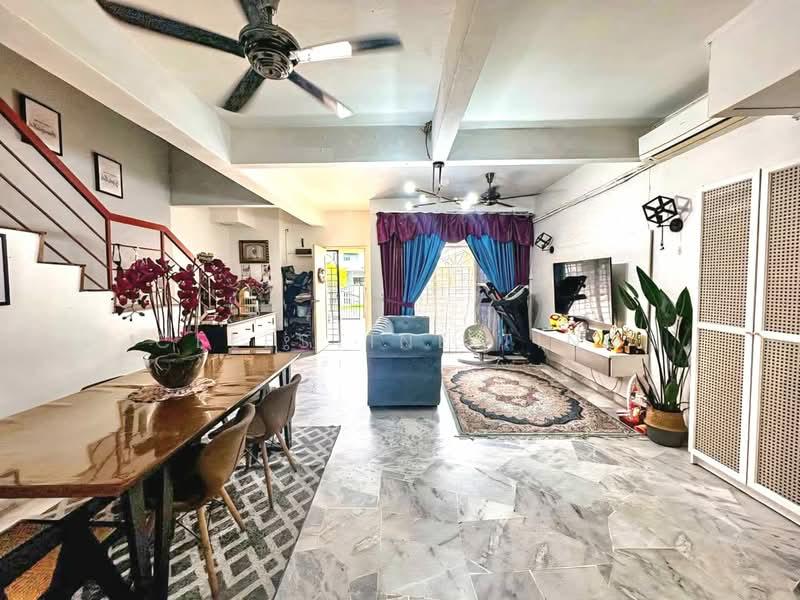 Taman Sri Kenari - 4