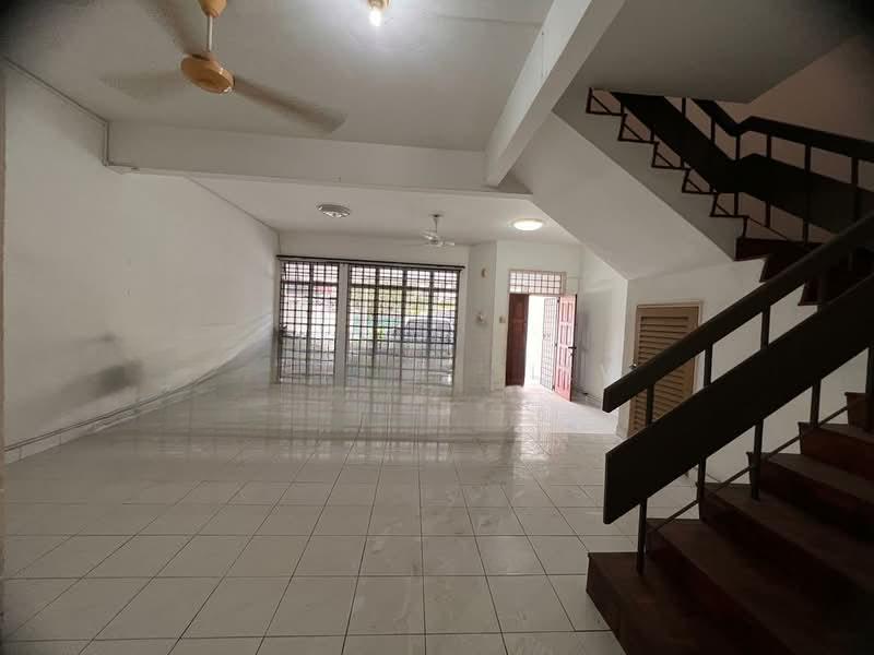 Taman Perling @ Jalan Layang - 2