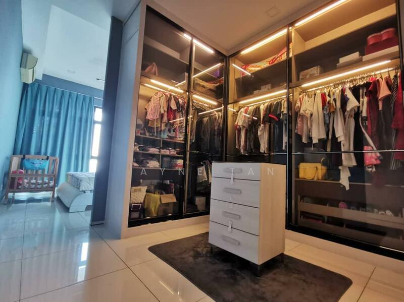 The Light Linear - 4