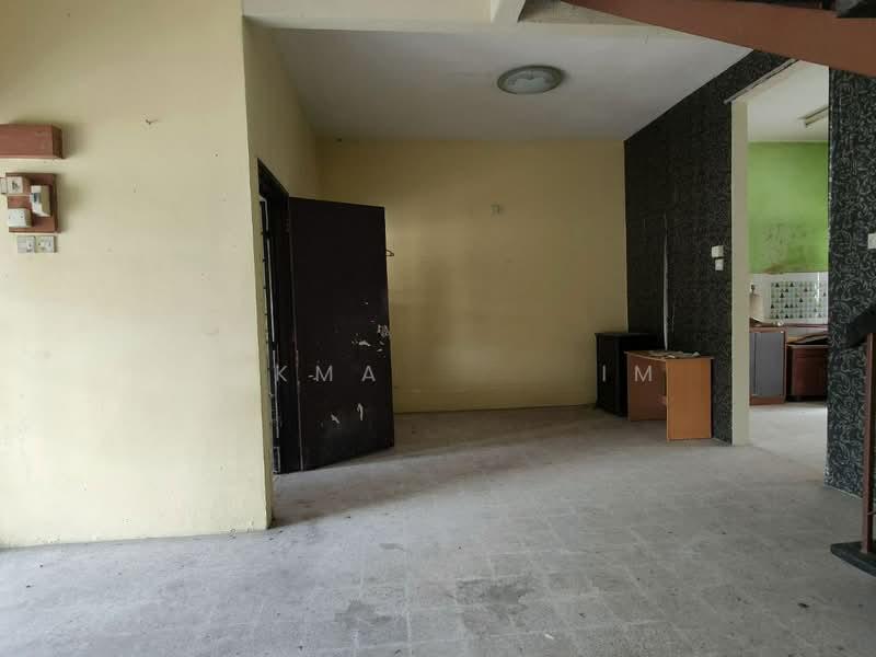 Bukit Indah - 5