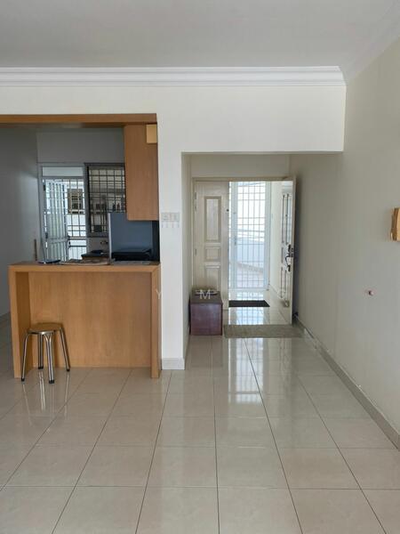 Gurney Park Condominium - 4