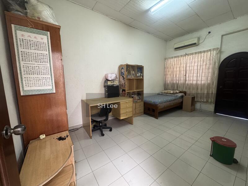 Terrace house at Raja Uda - 2