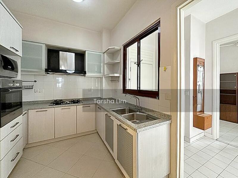 Surian Condominium - 5
