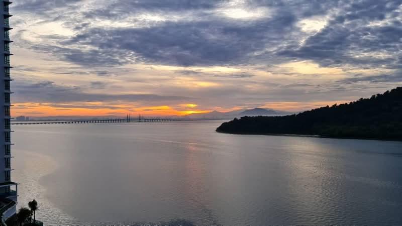 Queens Residences Q1 @ Queens Waterfront - 2