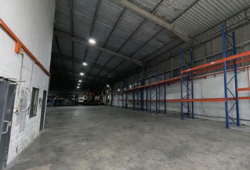 Jalan Kempas Lama @ Impian Emas 1.5 Storey Semi-Detached Factory For Sale - 5