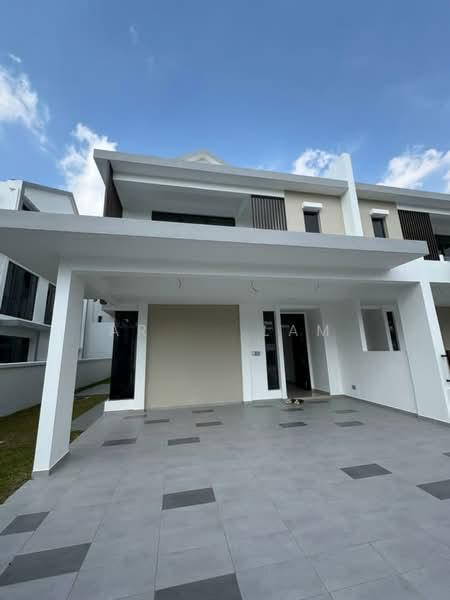 The Woodlands Cluster Homes @ Horizon Hills - 1