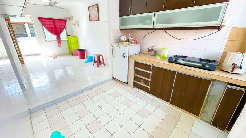 Pangsapuri Suakasih - 4