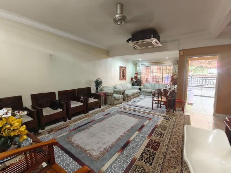 Rawang Perdana 2 - 1