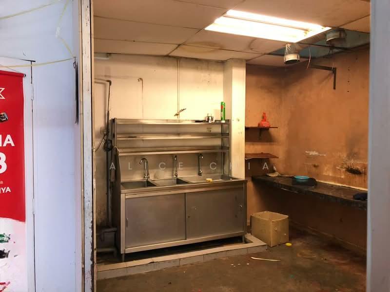 Taman Tampoi Indah 2 - 5