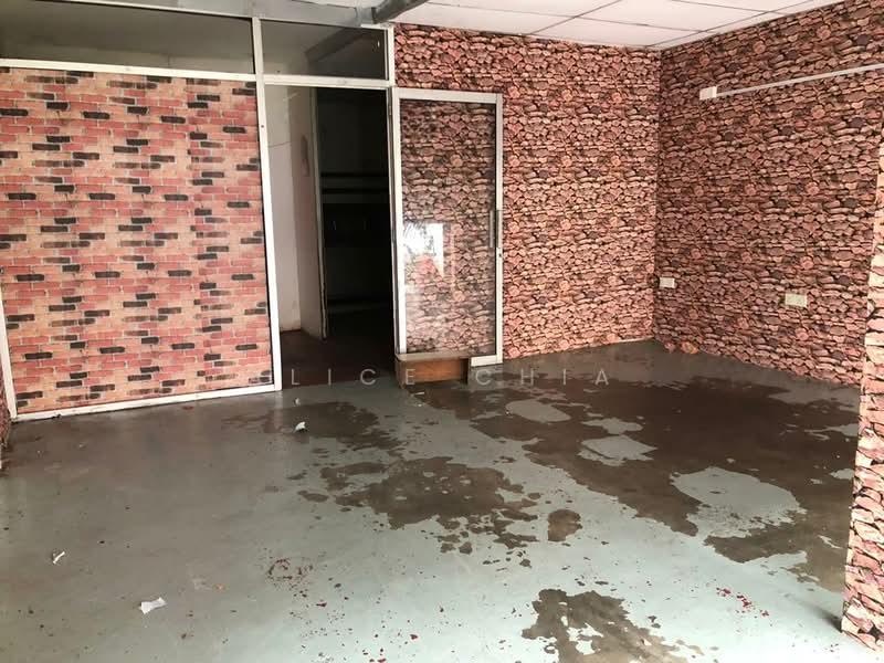 Taman Tampoi Indah 2 - 4