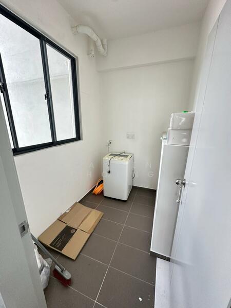 Golden Triangle 2 - 3