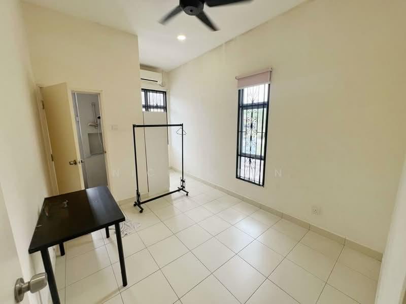 Taman Seri Austin - 4