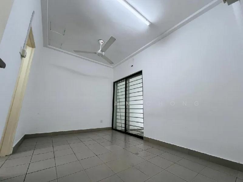 Fuego, Bandar Bukit Raja - 4