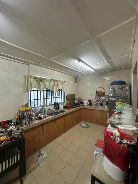 1-storey Terraced House at Kepong Baru - 3
