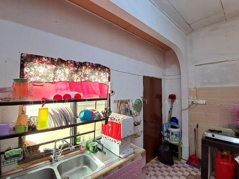 CORNER LOT Taman Bukit Keramat 2 Sty Bungalow House 5102sf - 4