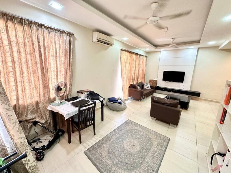 Platinum Hill PV 8 - 4