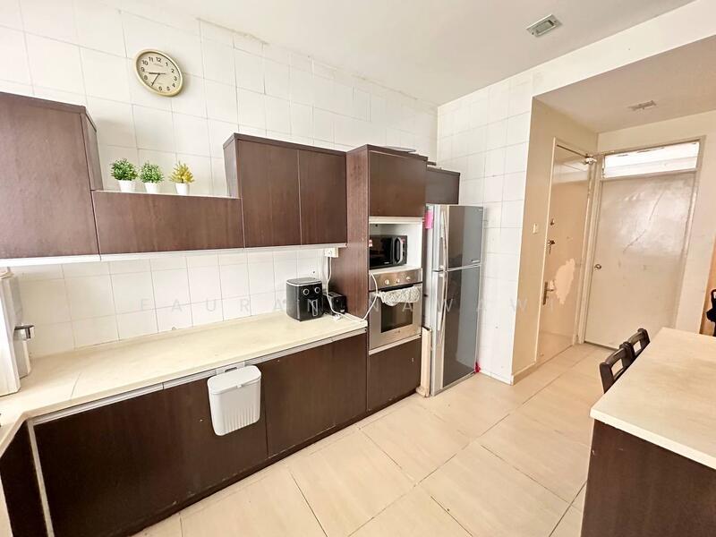 Platinum Hill PV 8 - 5