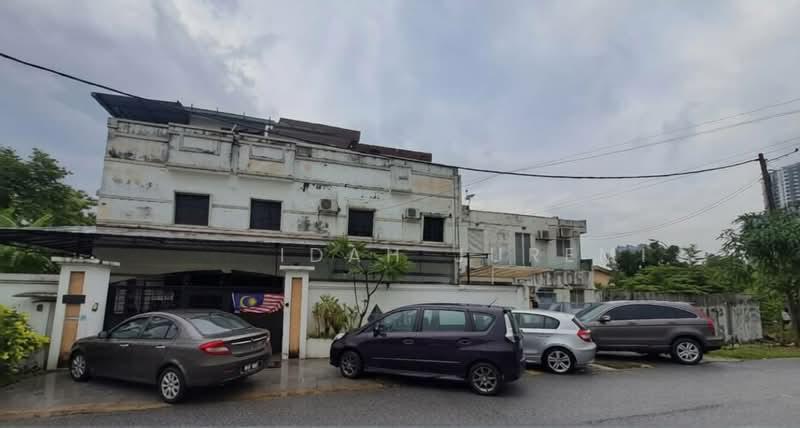 Jalan SS22/10 Damansara Jaya - 3