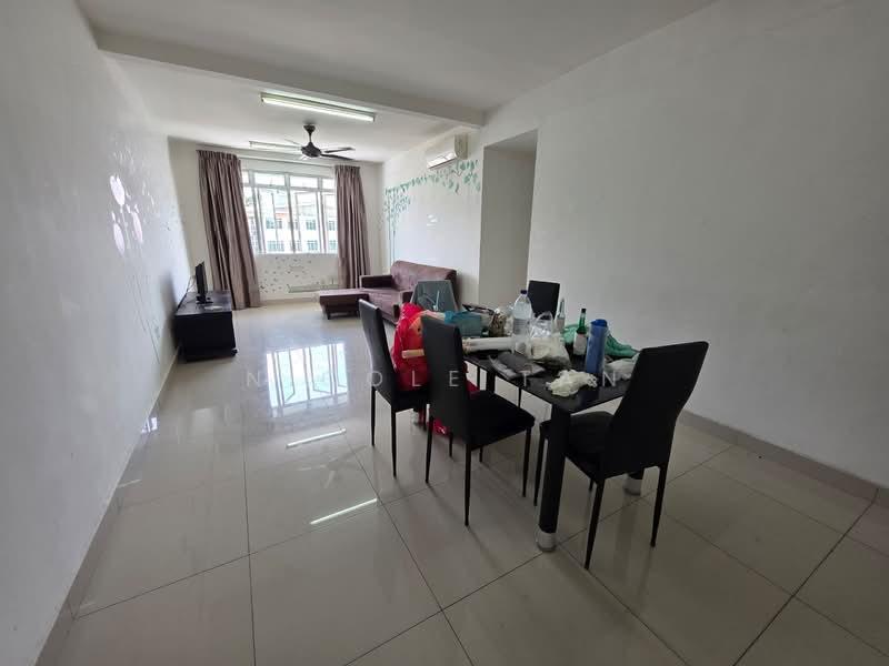 The Pines Residence - 1