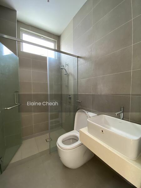 2-storey Terrace House at Dolomite Templer - 2