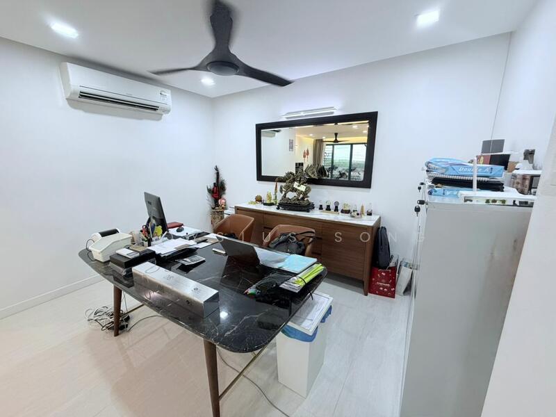 The Straits View Condominium - 3