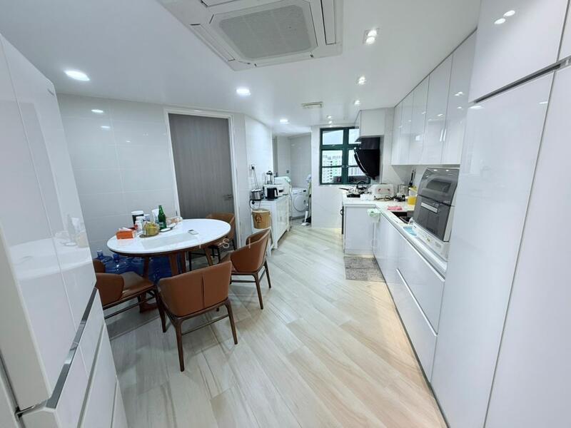 The Straits View Condominium - 4