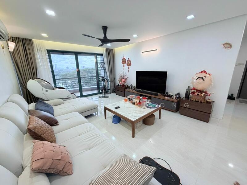 The Straits View Condominium - 2