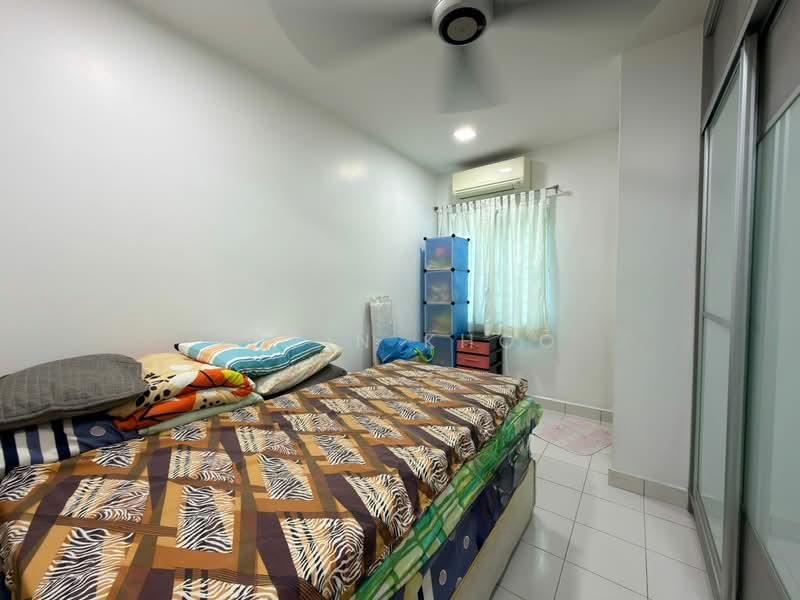 Kota Emerald 2 Sty Terrace @ Ivory , Near Aeon Anggun , Rawang - 3