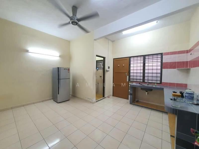 BANDAR LAHAT BARU - 5
