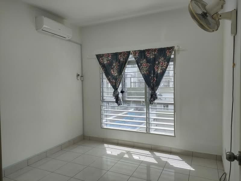 Sky Awani Residensi 1 - 4