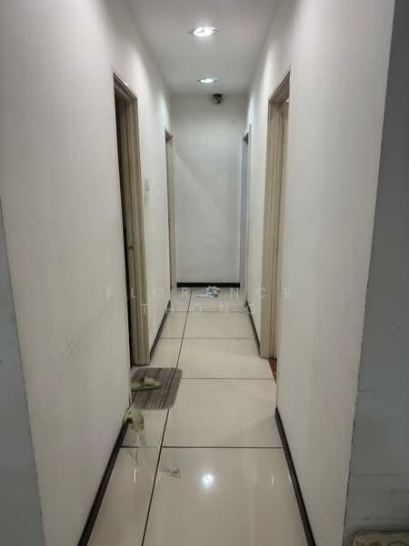 Larkin Residence (Phase Three) - 4