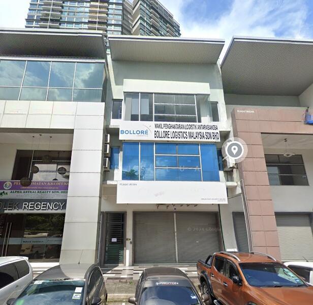 Jalan Molek 3/20, Taman Molek - 1