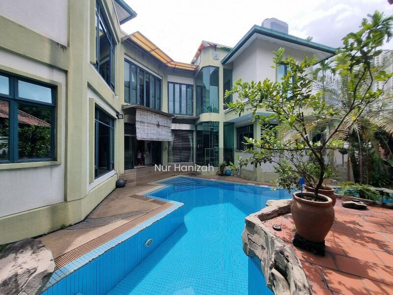Bungalow Jalan Damai Keramat KL - 1