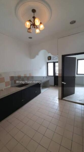 Jalan Inang Bandar Bukit Raja Single Storey - 2