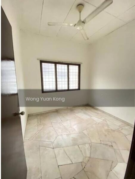 Jalan Inang Bandar Bukit Raja Single Storey - 4