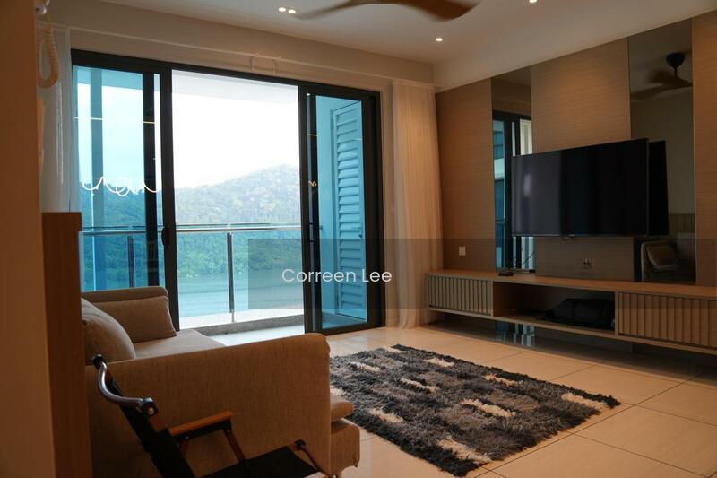 Queens Residences Q1 @ Queens Waterfront - 4