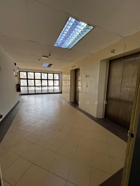 Greentown Business Centre - 1