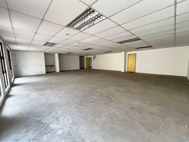 Greentown Business Centre - 5