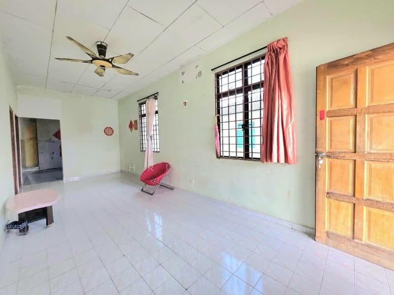 Taman Megah Ria - 2