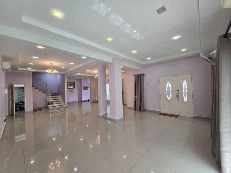 Bandar Tasik Kesuma - 5