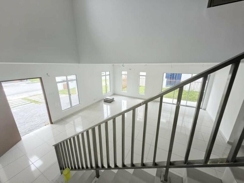 Semi-Detached House at Glenmarie Cove - 3