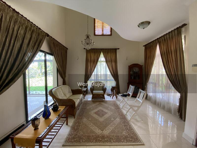 Bungalow Jentayu @ Enstek - 2