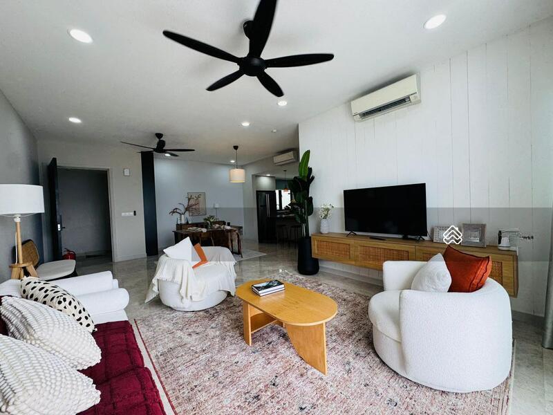 Datum Jelatek (LINQ Sky Residence) - 4